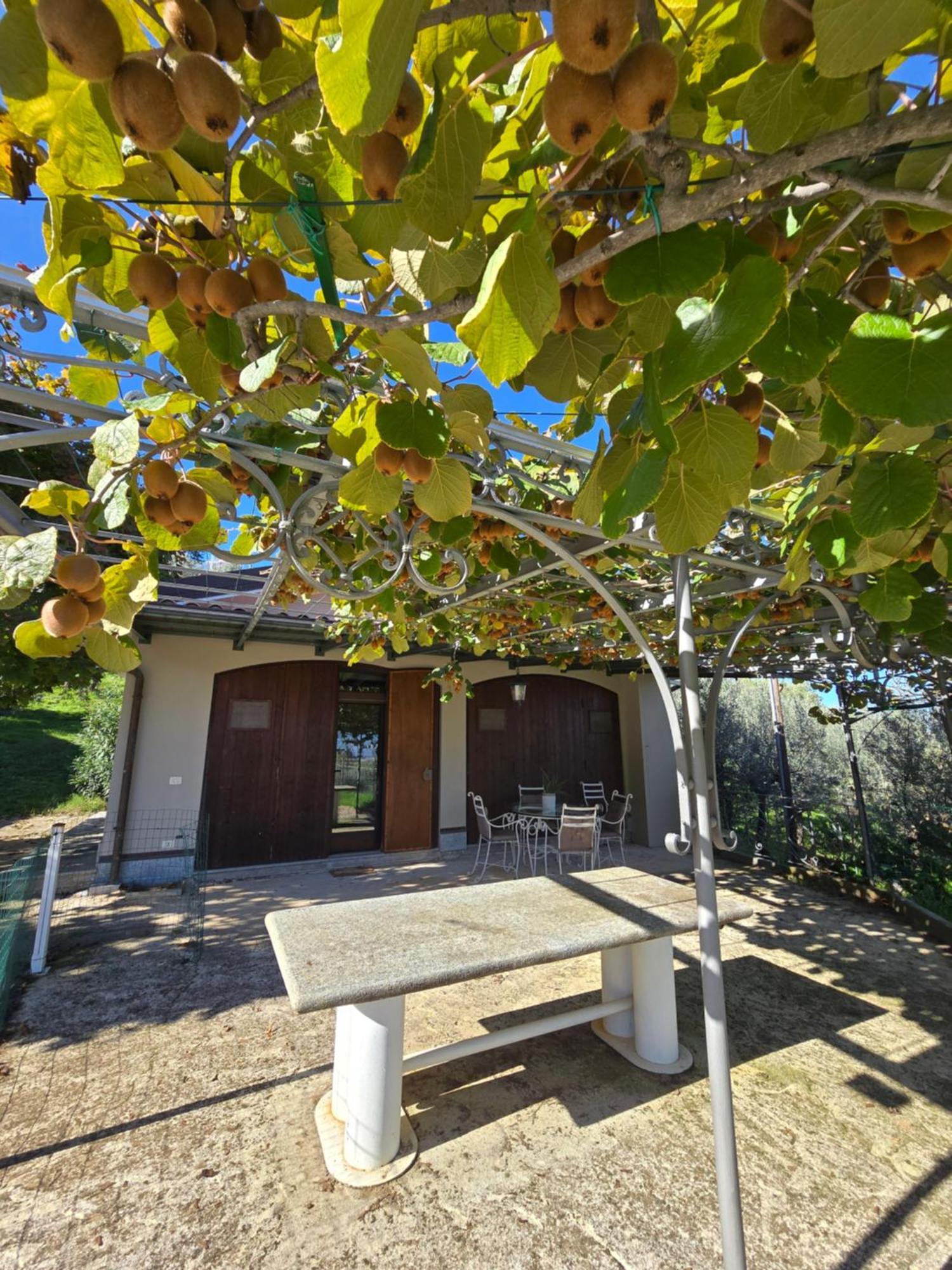 Dimora Kalipe Villa Limigiano Bagian luar foto
